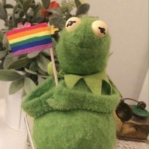 Meet your Posher, Isabel